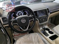 جیپ گراند شیرۆکی